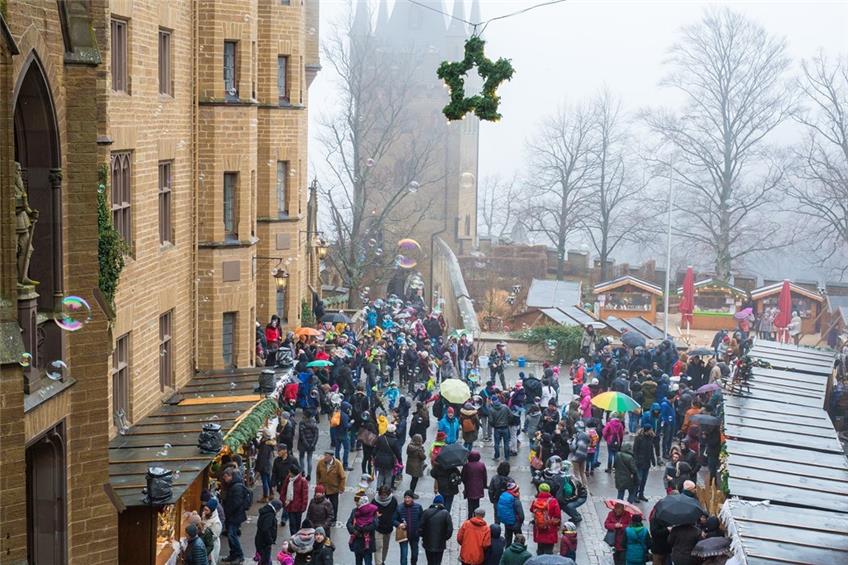 Weihnachtliches Ambiente auf der Burg Hohenzollern